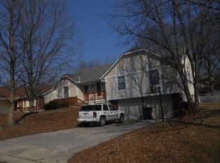 3808 SW 10th St, Blue Springs, MO 64015