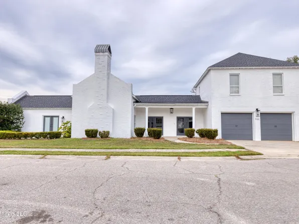 930 Old Towne St, Gulfport, MS 39507