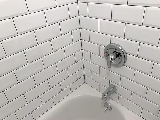 Rented by Chartwell Manhattan Realty | media 10