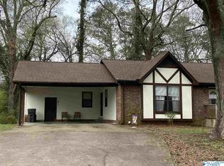 209 Tol St N, Centre, AL 35960