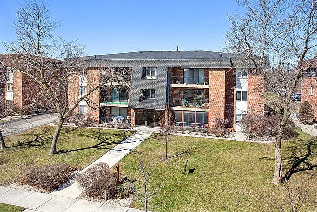1st image of 9122 140th St #202