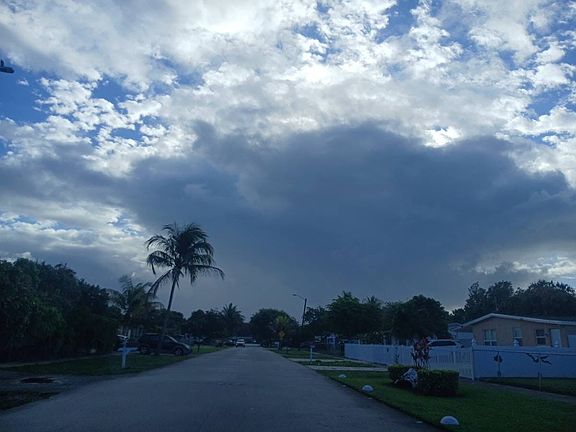 4th image of 3411 NW 5th Ct