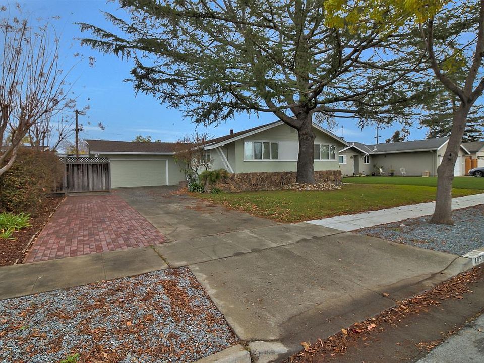 1st image of 4858 Mary Jane Way