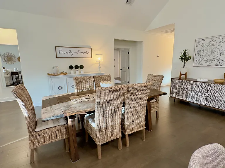 Dedicated dining area adjacent to the kitchen