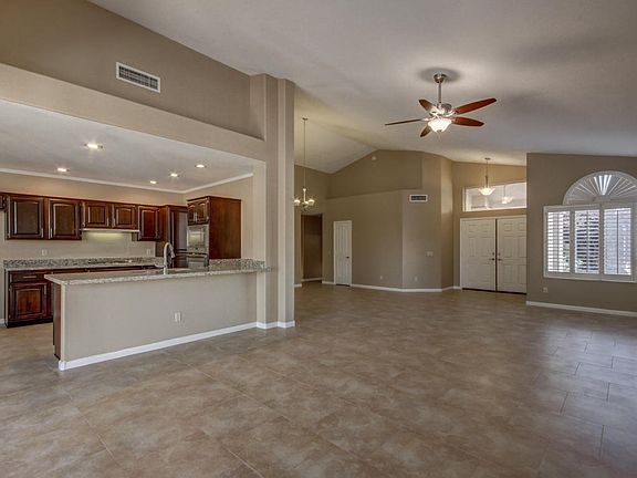 5th image of 9314 E Crystal Dr