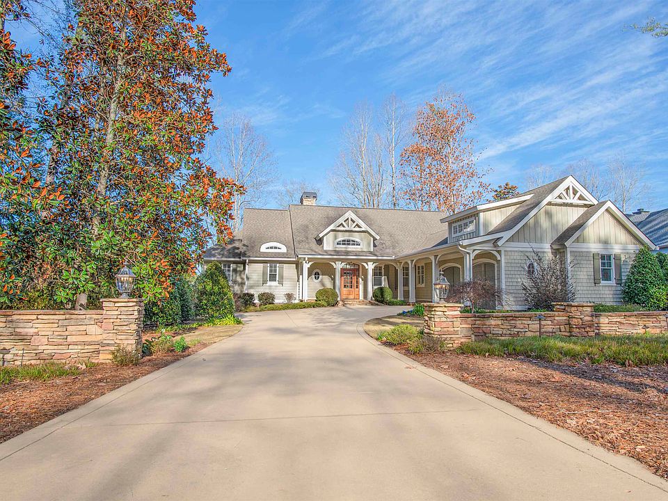 1st image of 1290 Lake Club Dr