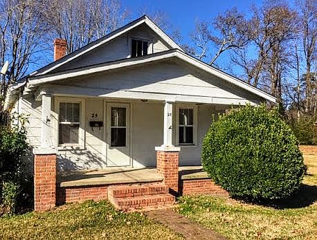 2nd image of 25 Sweetbriar Dr