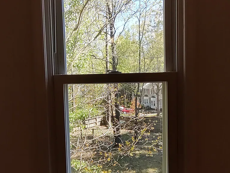 This photo has not been altered in any way: no edits or filters have been applied to try to deceive the viewer by having the room appear larger or brighter than it actually is.
