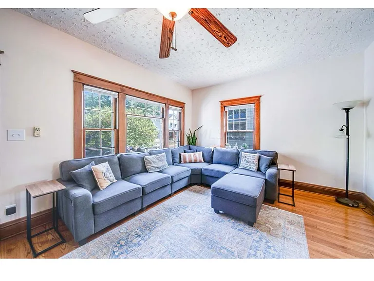 299 E Woodrow Ave — Photo 17