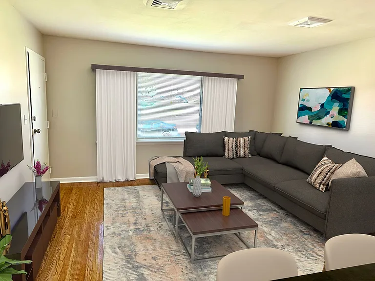 2722 Riedling Dr — Photo 11