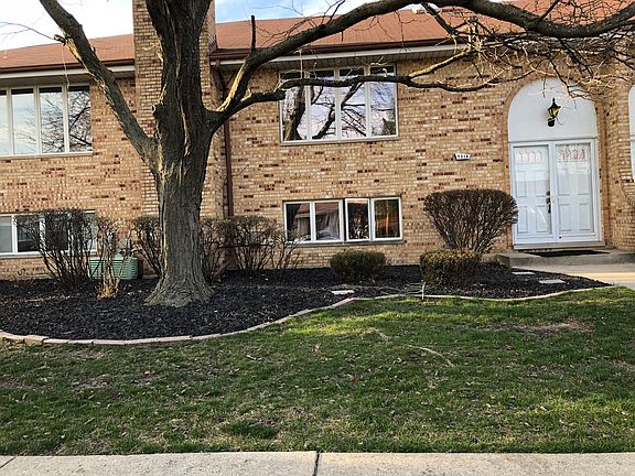2nd image of 7316 W 153rd St #5