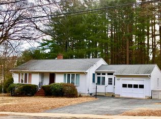 418 Washington St, East Walpole, MA 02032