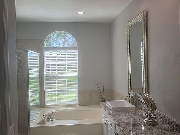 Master Bath 3 of 3