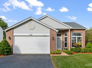 1804 Country Oaks Dr, Plainfield, IL