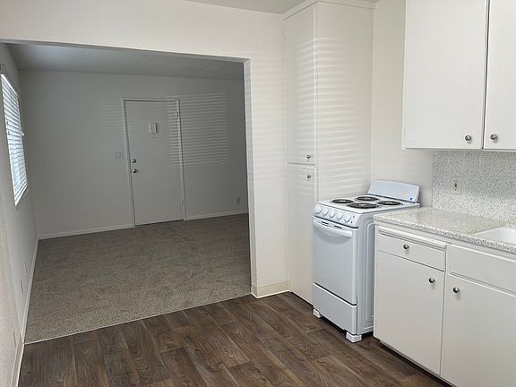 2nd image of 4062 Will Rogers Dr #6
