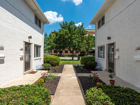 5th image of 1477-1491 W Lane Ave #2B-1Ba-890Sqft