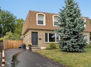18 Berwick Pl, Kitchener, ON N2A2R7