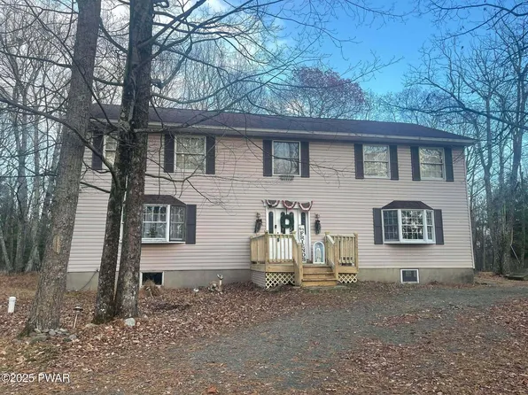 116 Locust Dr, Milford, PA 18337