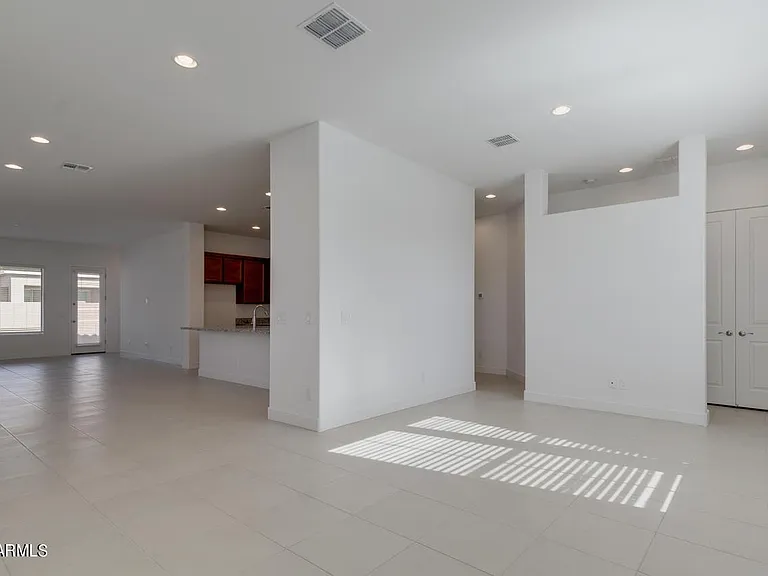 458 W Golden Aspen Dr — Photo 6
