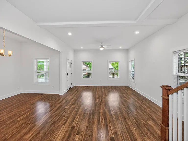 7 Decatur St — Photo 8
