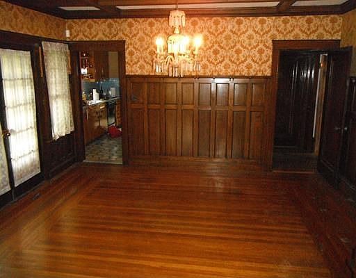 5th image of 44 Highland St