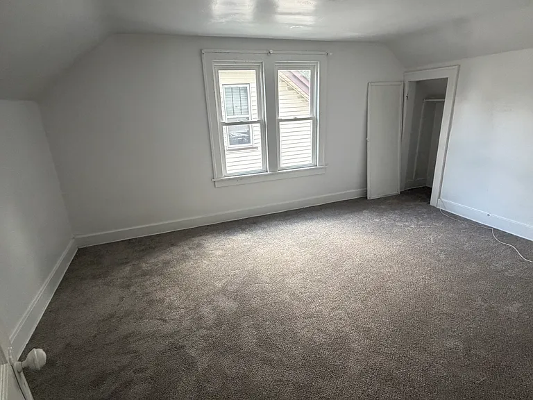 18520 Tireman St — Photo 7