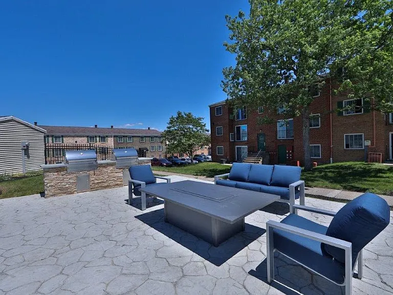 Eagles Crest Apartment Homes — Photo 21