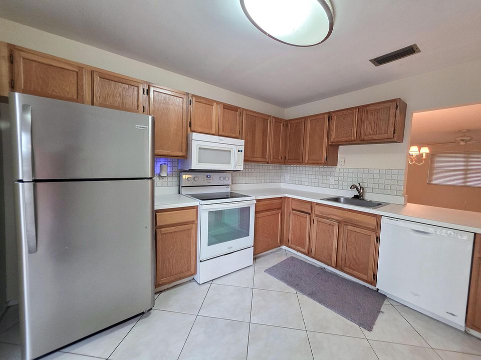 1st image of 103 Rose Bay Court