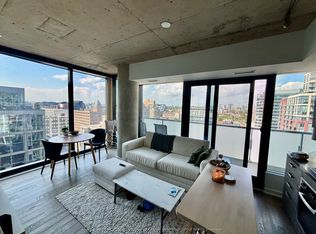 11 Charlotte St #1503, Toronto, ON M5V 0M6