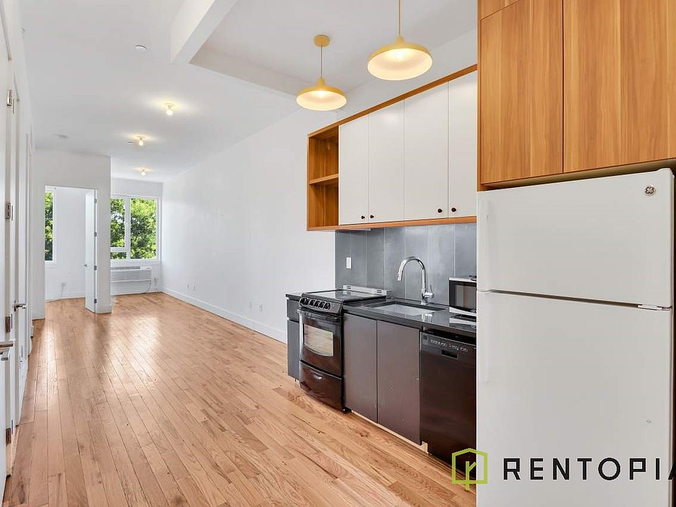 1st image of 2100 Fulton St #1
