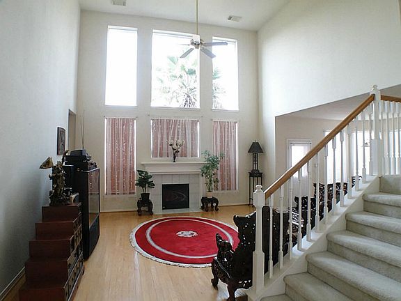 4th image of 20422 Canyon Gate Blvd