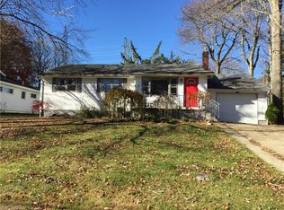 1884 Chapel Hill Dr, Youngstown, OH 44511