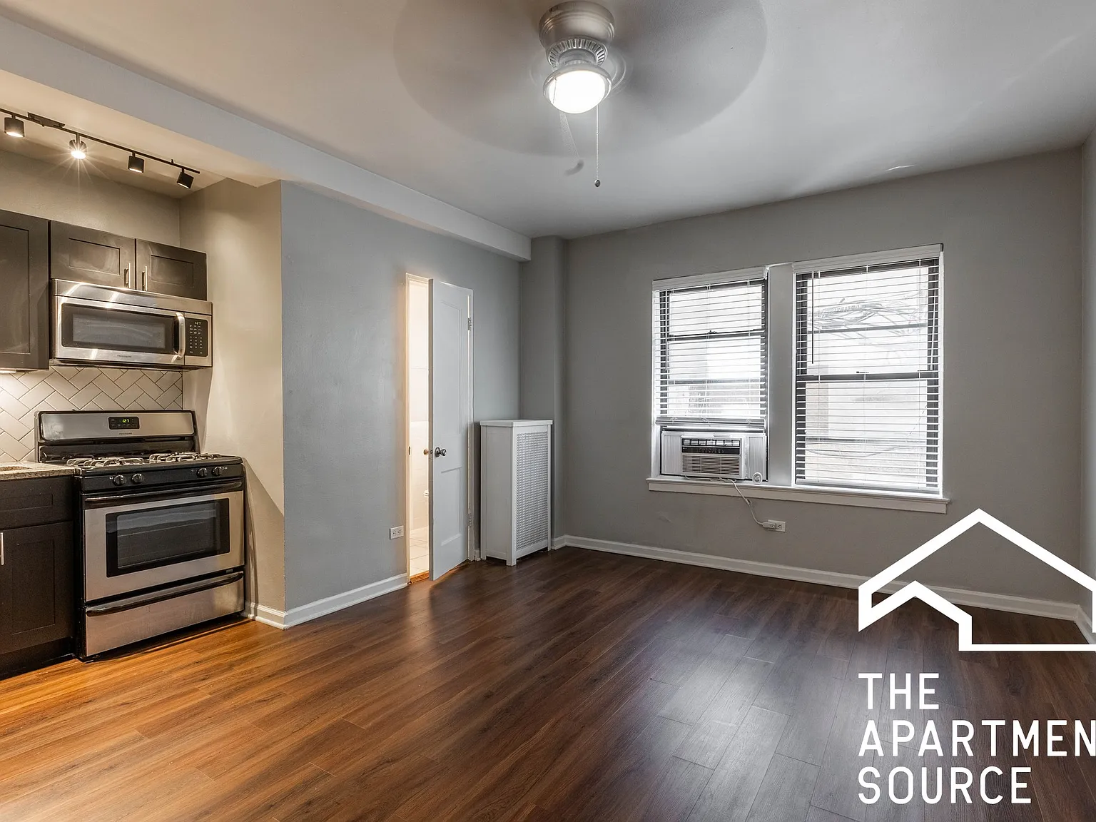 Studio, $1,526 — Photo 3