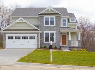 1710 Hollow Oak Ct, Blacksburg, VA 24060