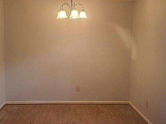5th image of 4604A Lawndale Dr