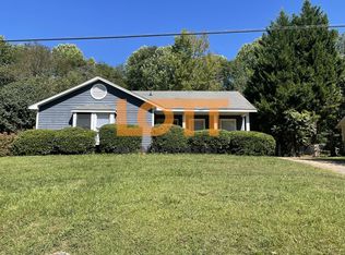 4 Riverwood Rd, Greenville, SC 29617