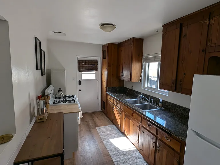 4813 Mansfield St — Photo 6