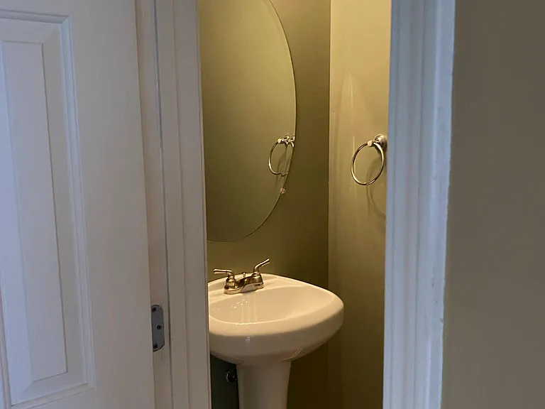 125 Chastain Cir — Photo 8