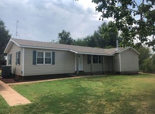 1723 County Road 1230, Tuttle, OK 73089