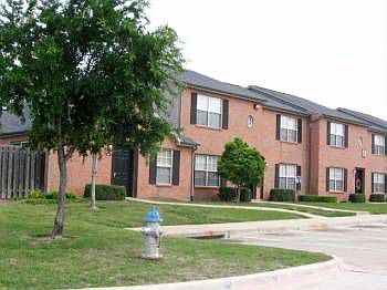 3rd image of 4266 Duck Creek Dr