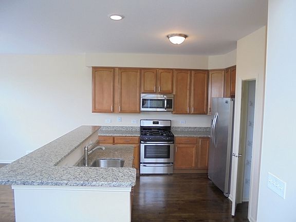 3rd image of 2882 Brahms Ln