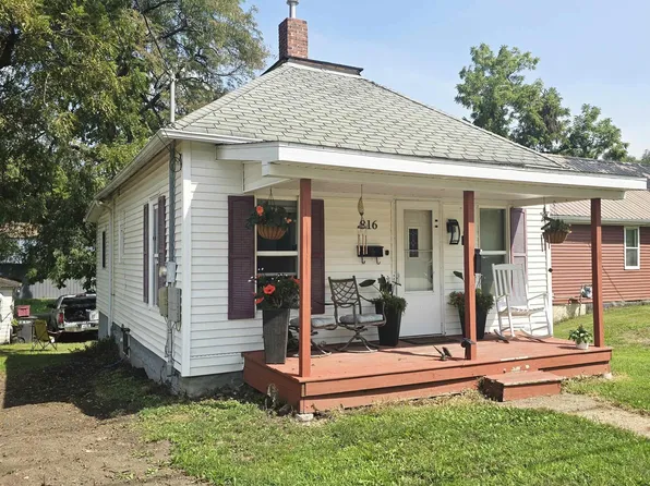 816 S D St, Oskaloosa, IA 52577