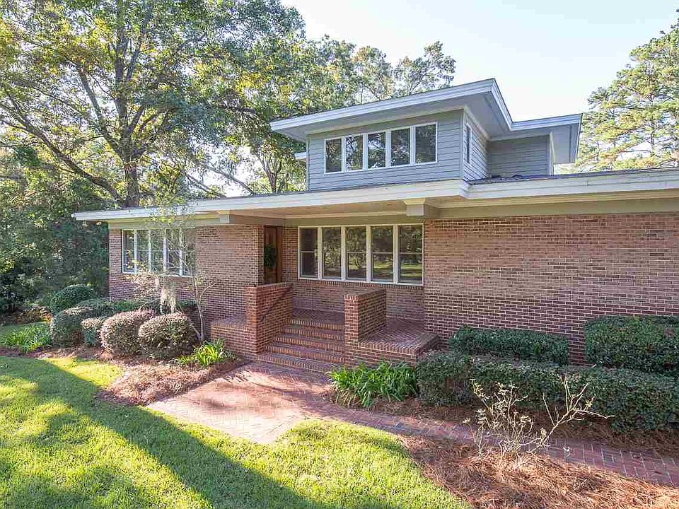 1st image of 3036 Waterford Dr