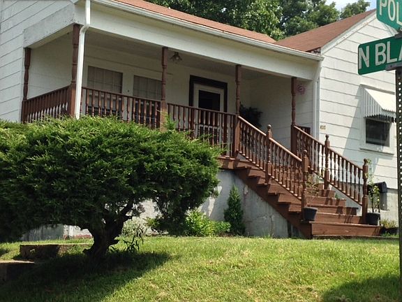 2nd image of 400 Polk Ave