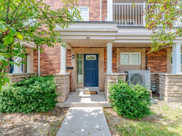 375 Cook Rd #61, Toronto, ON M3J 3T6