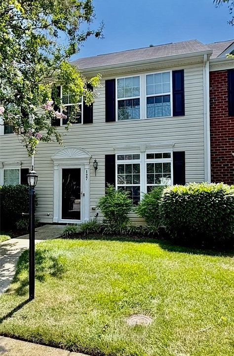 1st image of 127 Colter Dr