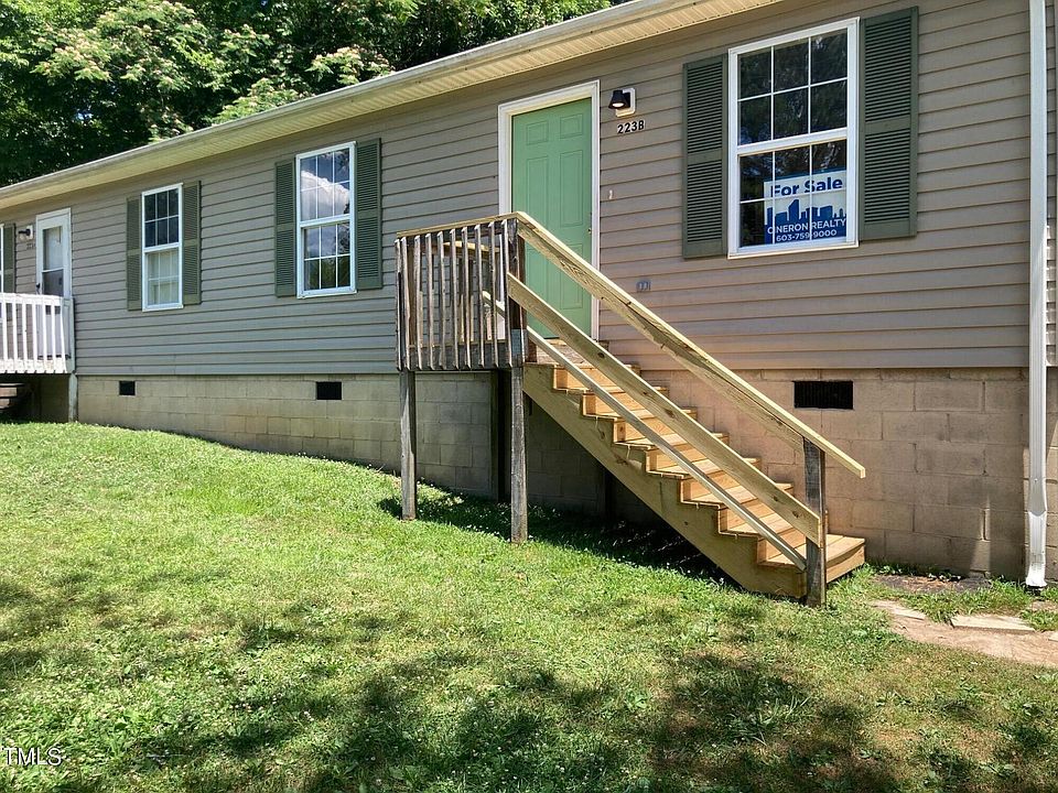 1st image of 223 Maple Dr #A & B
