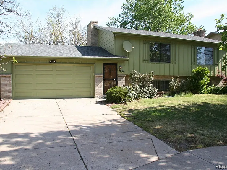 11095 E Kentucky Ave — Photo 24