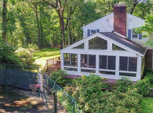 45 Pine St, Lincroft, NJ 07738