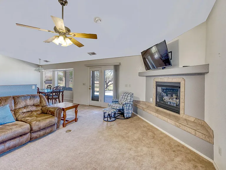 2601 E Suma Dr — Photo 7